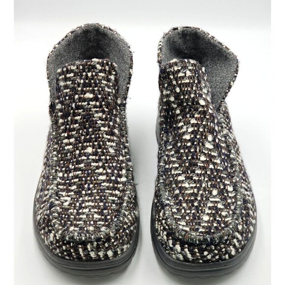 Hey Dude Women's Gray Denny Chevron Blue Lightweight Ankle Boots Size 11 2866 - Picture 9 of 16